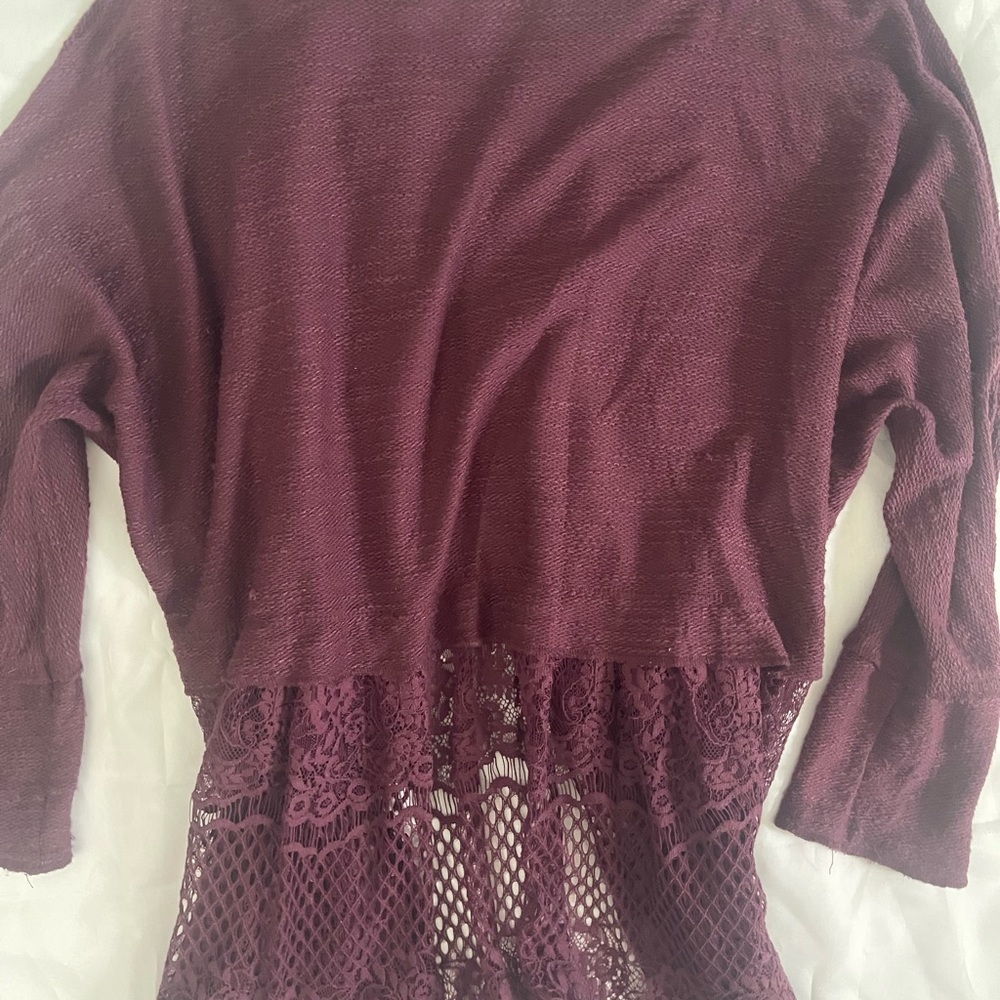 Knox Rose Red Ruffled Cardigan - Picture 4 of 7